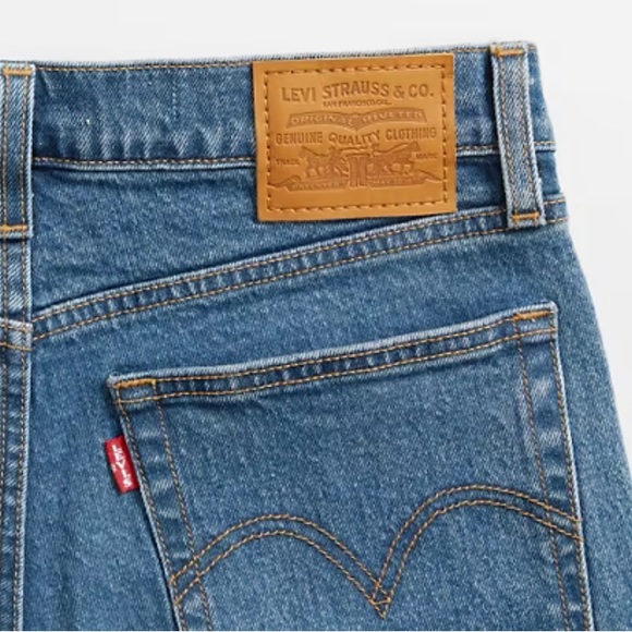 LEVI’S Wedgie Straight Fit Medium Wash - Picture 3 of 11